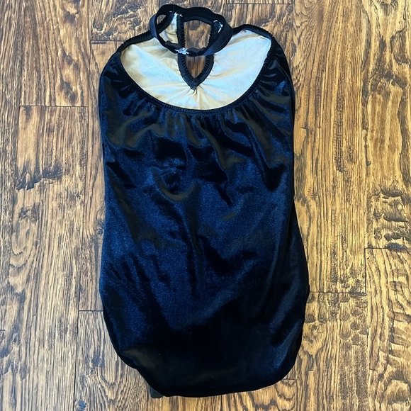 Second Skin Dancewear Velour Halter Leotard - Picture 3 of 3